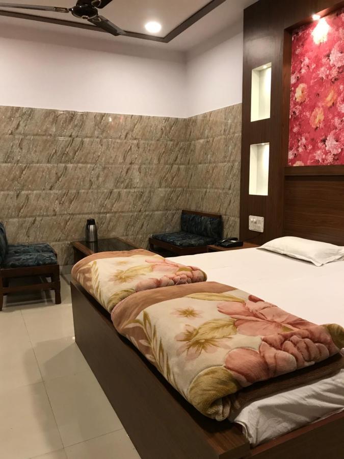 Bulandshahr Hotel Natraj מראה חיצוני תמונה