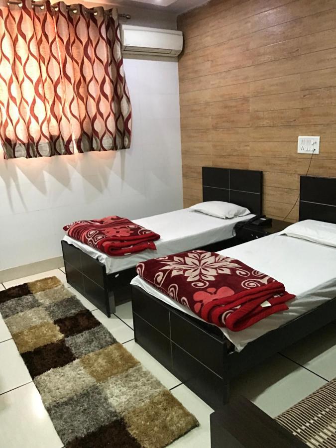 Bulandshahr Hotel Natraj מראה חיצוני תמונה